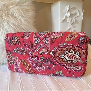 Vera Bradley Clutch Purse (Pink and Brown)